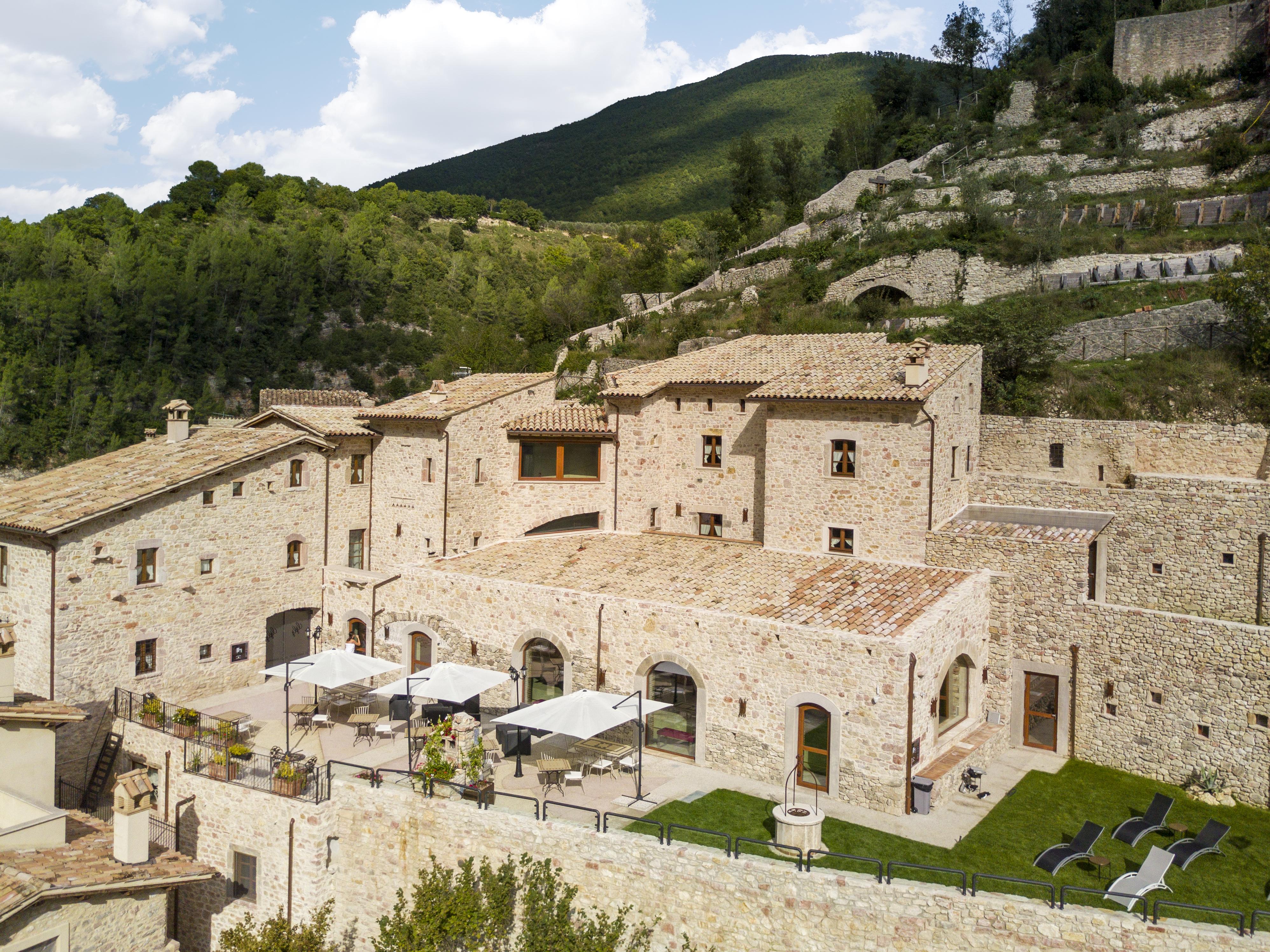 Torre Del Nera Albergo Diffuso & Spa Scheggino Dış mekan fotoğraf