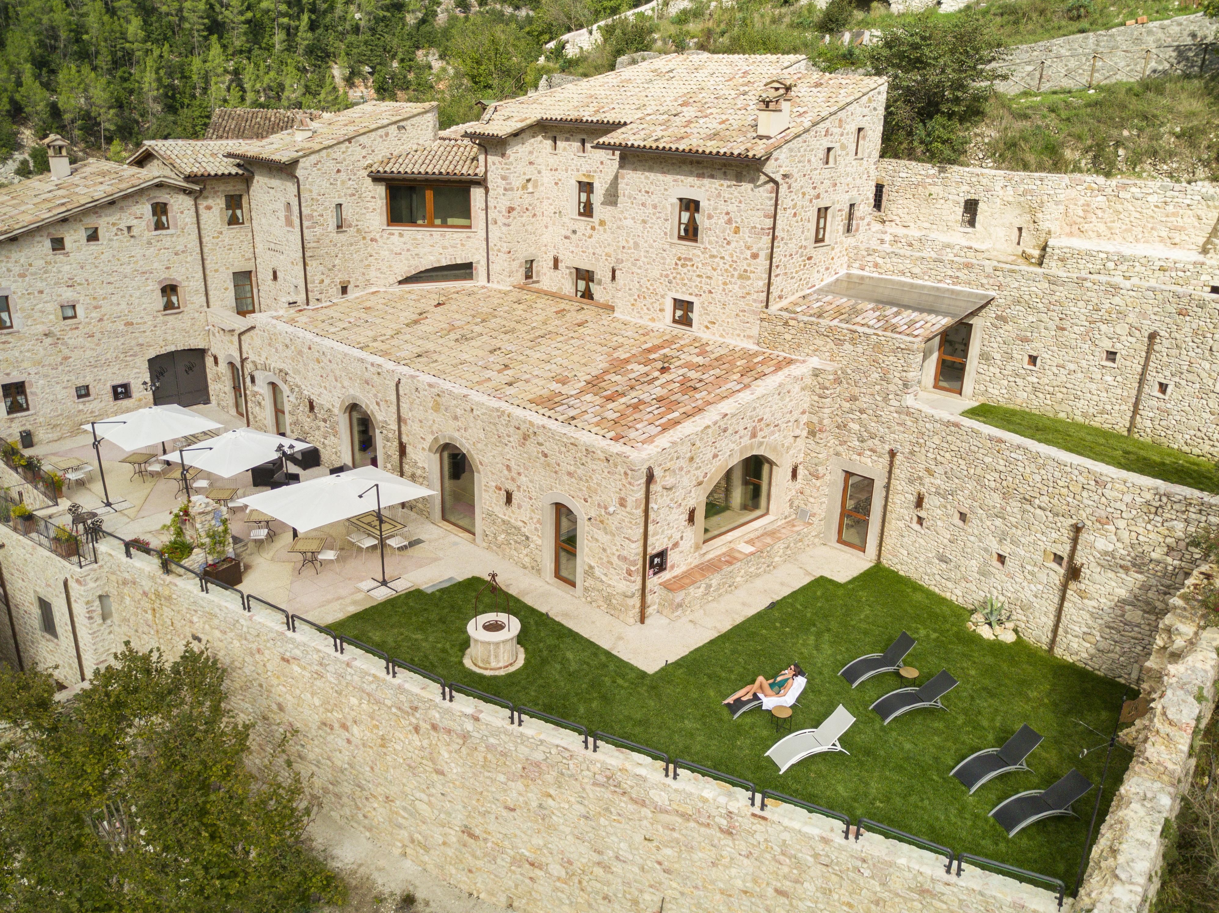 Torre Del Nera Albergo Diffuso & Spa Scheggino Dış mekan fotoğraf